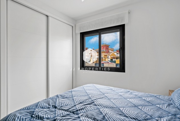 Aus zweiter Hand - Wohnung -
Orihuela Costa - Costa Blanca