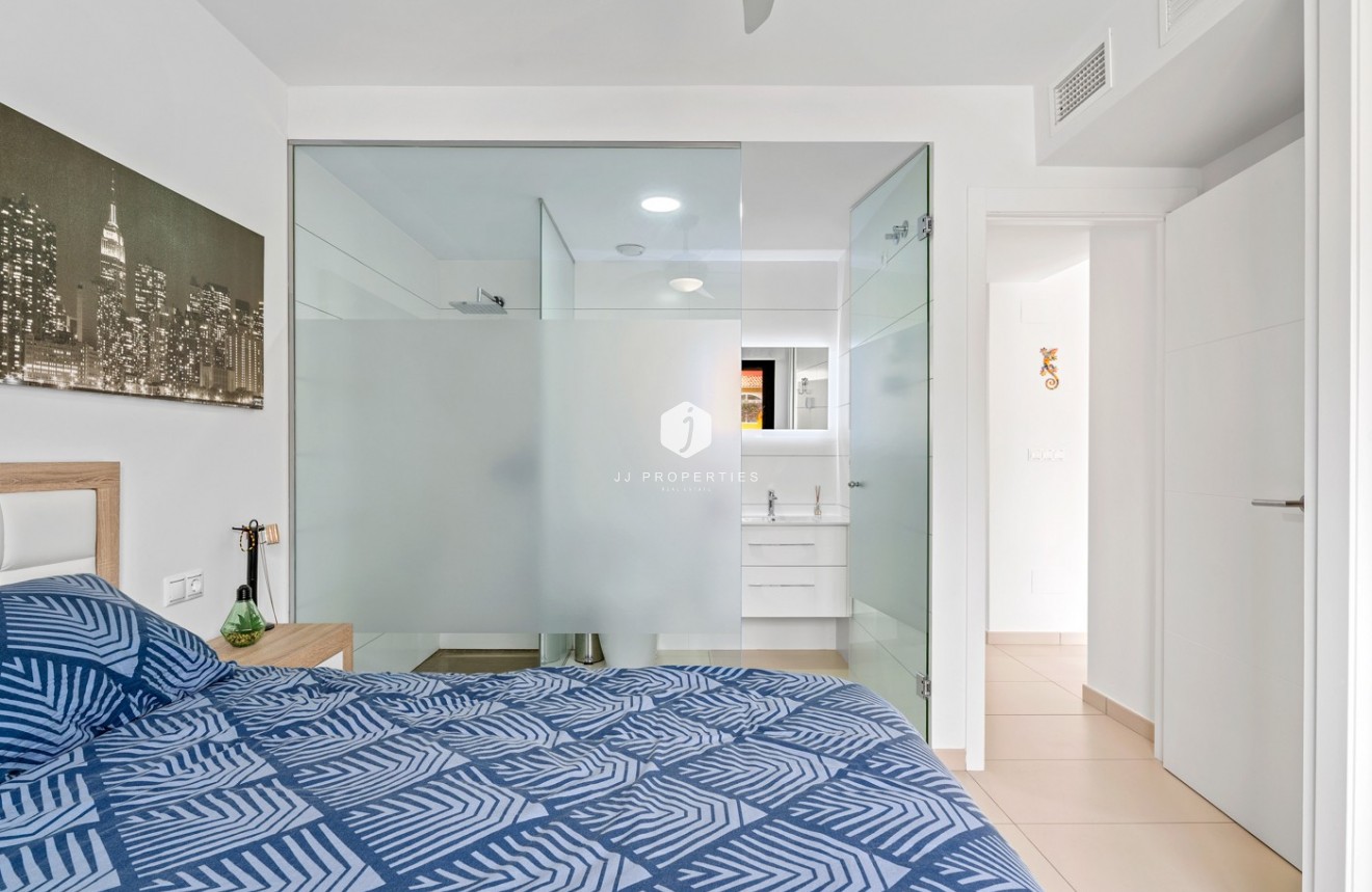 Aus zweiter Hand - Wohnung -
Orihuela Costa - Costa Blanca