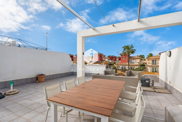 Aus zweiter Hand - Wohnung -
Orihuela Costa - Costa Blanca
