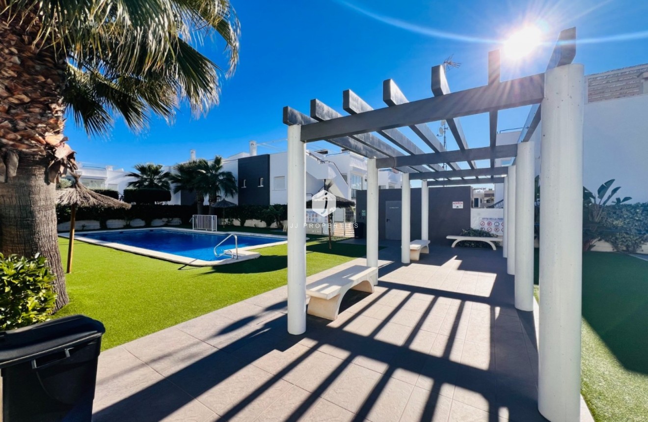 Aus zweiter Hand - Bungalow -
Torrevieja - Costa Blanca