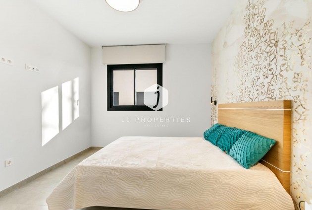 Aus zweiter Hand - Wohnung -
Torrevieja - Playa del Cura