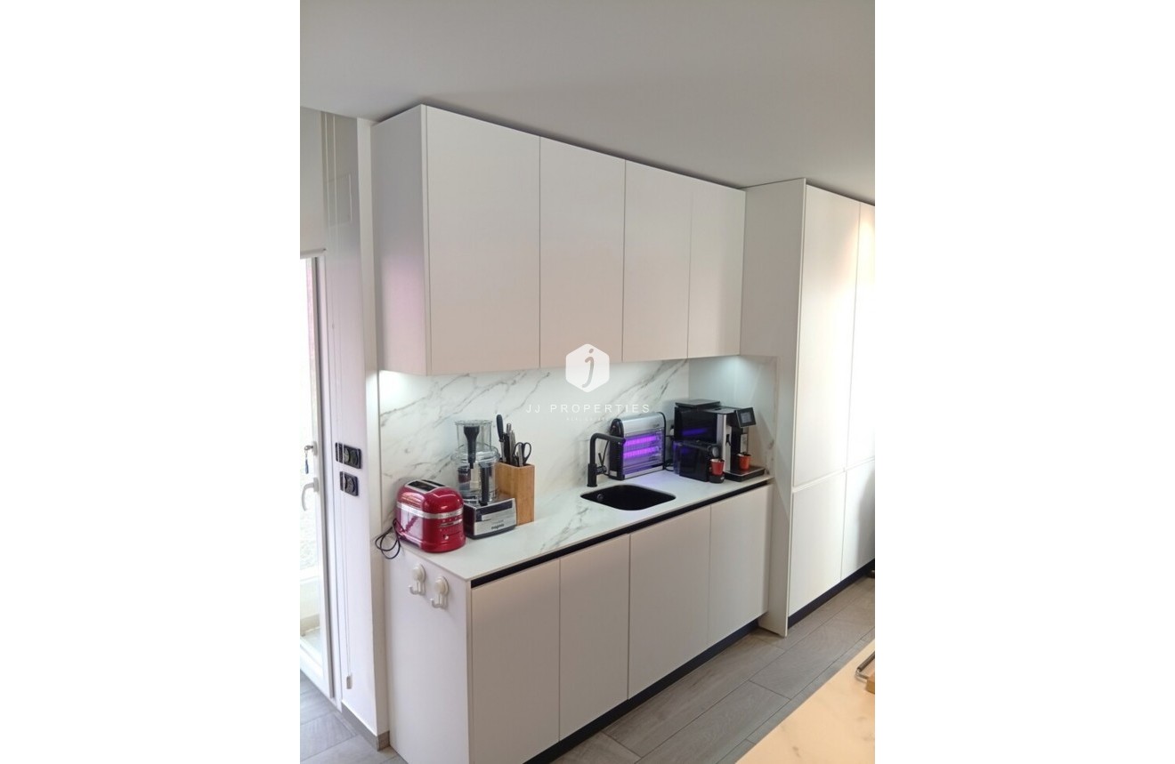 Aus zweiter Hand - Villa -
La Finca Golf Resort - Inland