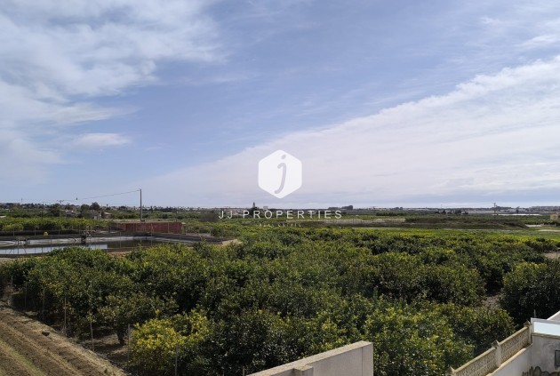 Tweedehands - Villa -
El Raso - Costa Blanca