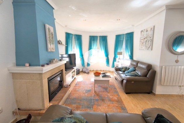 Tweedehands - Villa -
El Raso - Costa Blanca