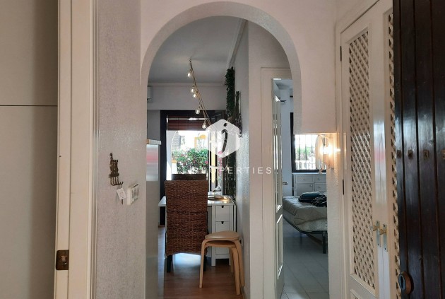 Resale - Bungalow -
Torrevieja - La Mata