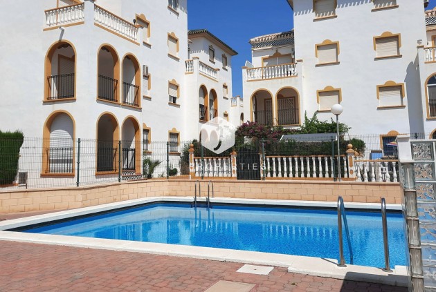Resale - Bungalow -
Torrevieja - La Mata