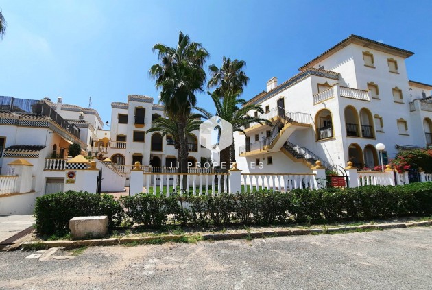 Resale - Bungalow -
Torrevieja - La Mata
