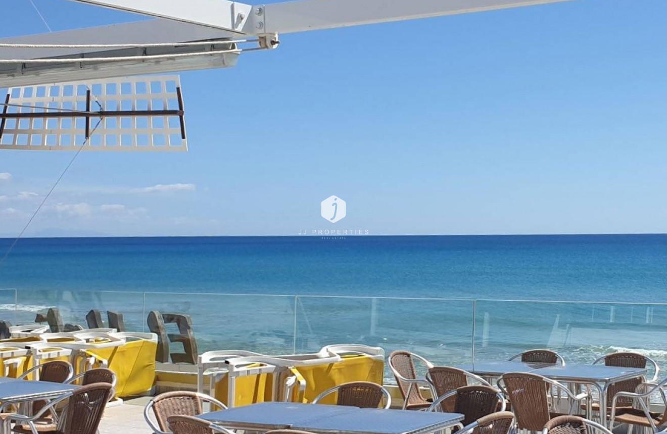 Resale - Bungalow -
Torrevieja - La Mata