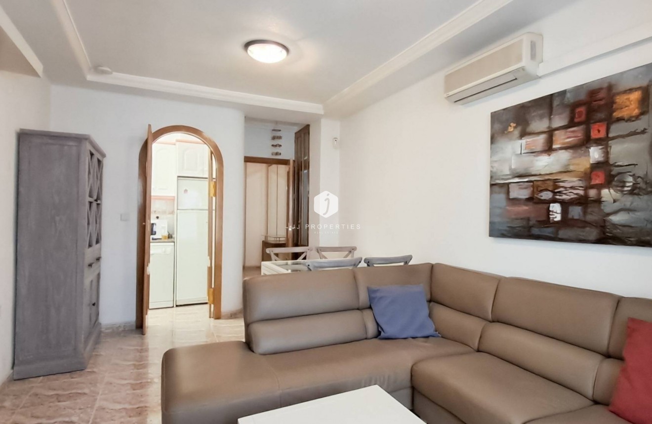 Tweedehands - Appartement / flat -
Torrevieja - Playa del Cura