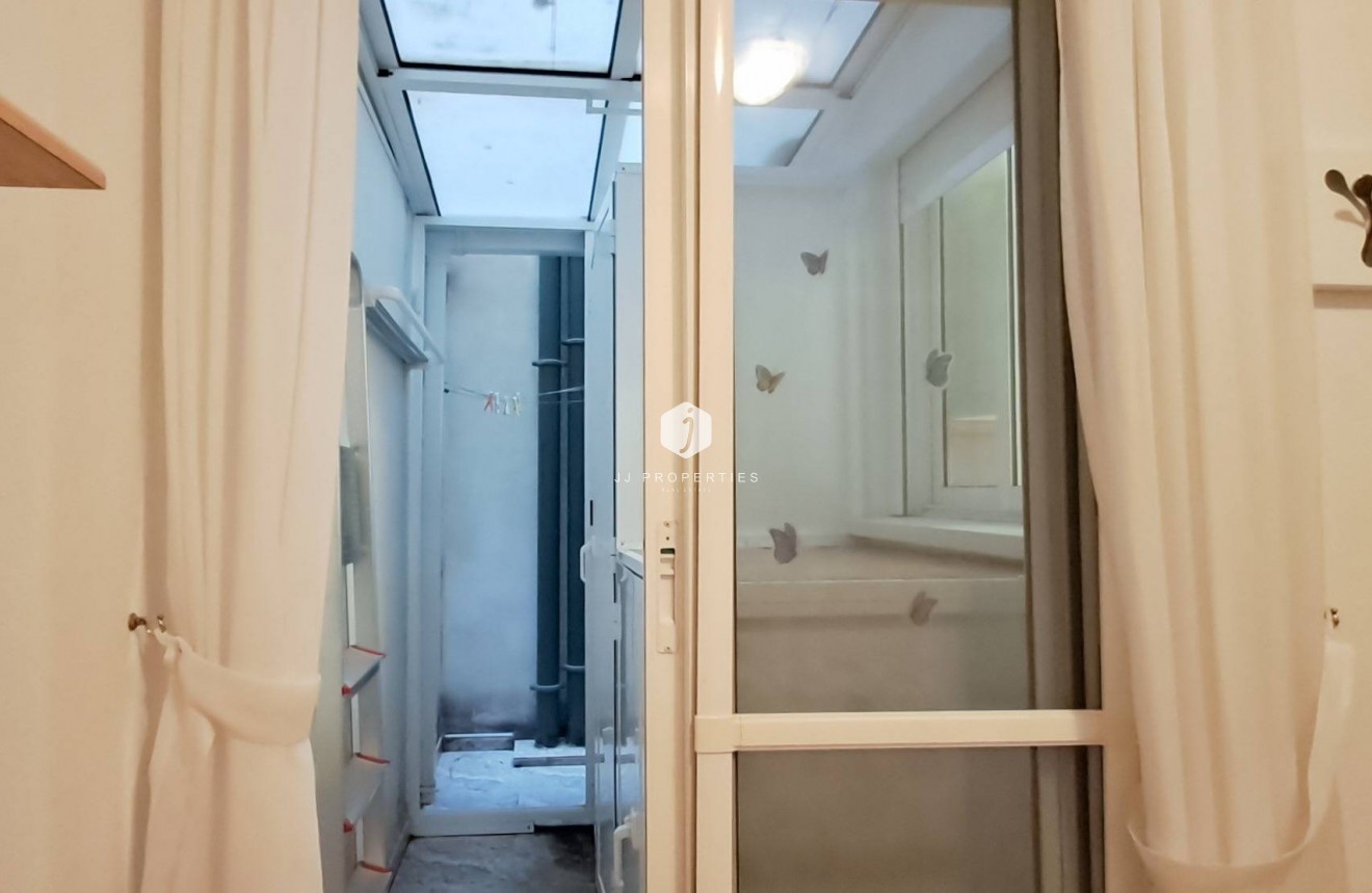 Tweedehands - Appartement / flat -
Torrevieja - Playa del Cura