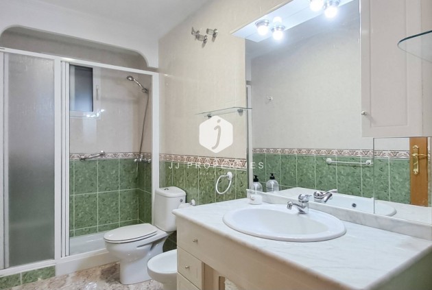 Tweedehands - Appartement / flat -
Torrevieja - Playa del Cura