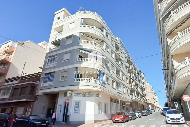 Tweedehands - Appartement / flat -
Torrevieja - Playa del Cura