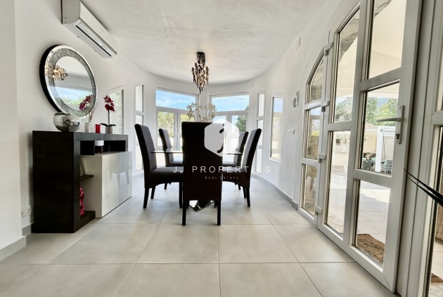 Aus zweiter Hand - Villa -
Cabo Roig - Costa Blanca