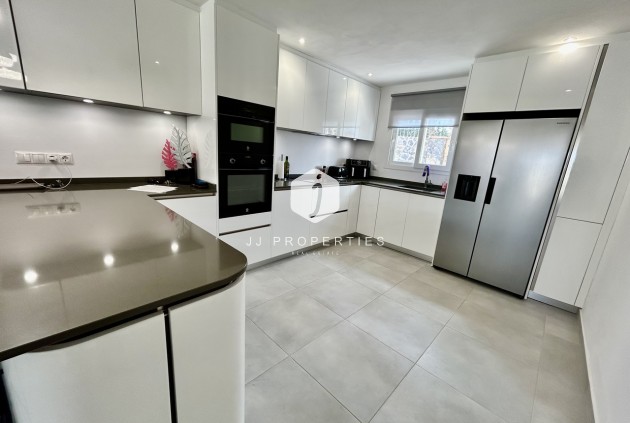 Aus zweiter Hand - Villa -
Cabo Roig - Costa Blanca