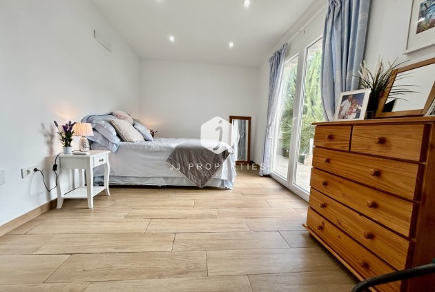 Aus zweiter Hand - Villa -
Cabo Roig - Costa Blanca