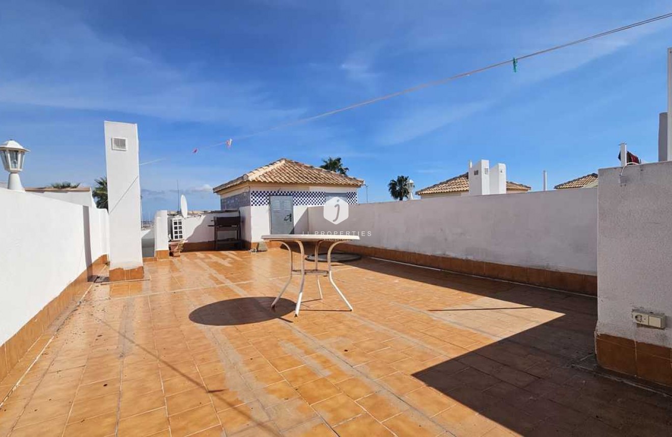 Tweedehands - Appartement / flat -
Los Altos - Costa Blanca