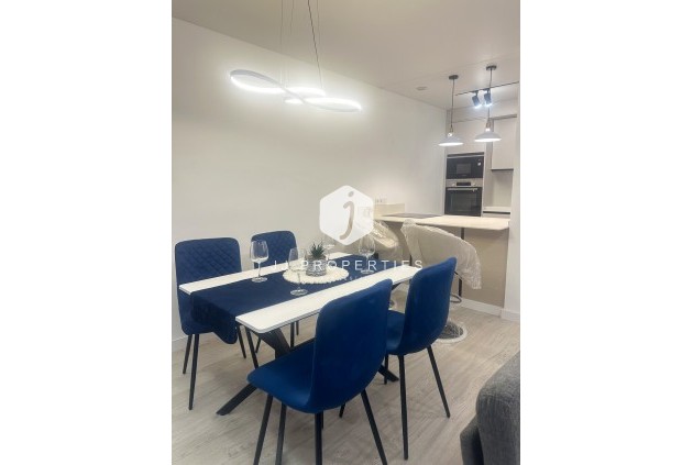 Tweedehands - Appartement / flat -
Torrevieja - Costa Blanca