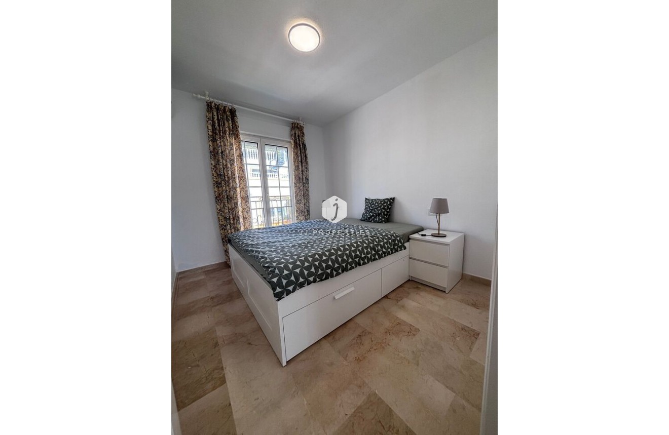 Tweedehands - Penthouse -
Orihuela Costa - Costa Blanca