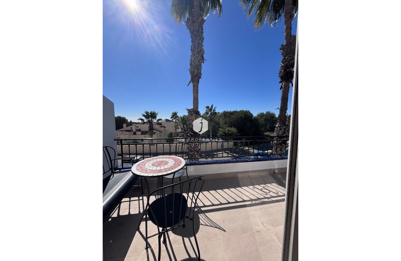 Tweedehands - Penthouse -
Orihuela Costa - Costa Blanca