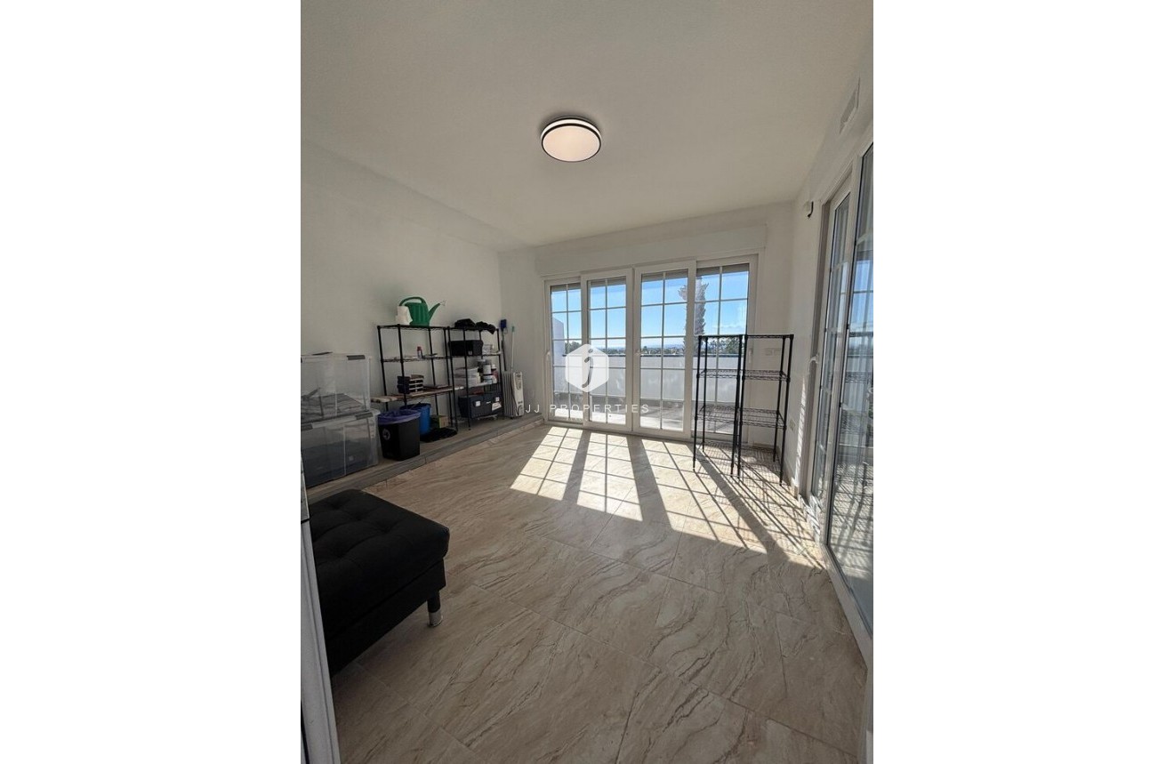 Tweedehands - Penthouse -
Orihuela Costa - Costa Blanca