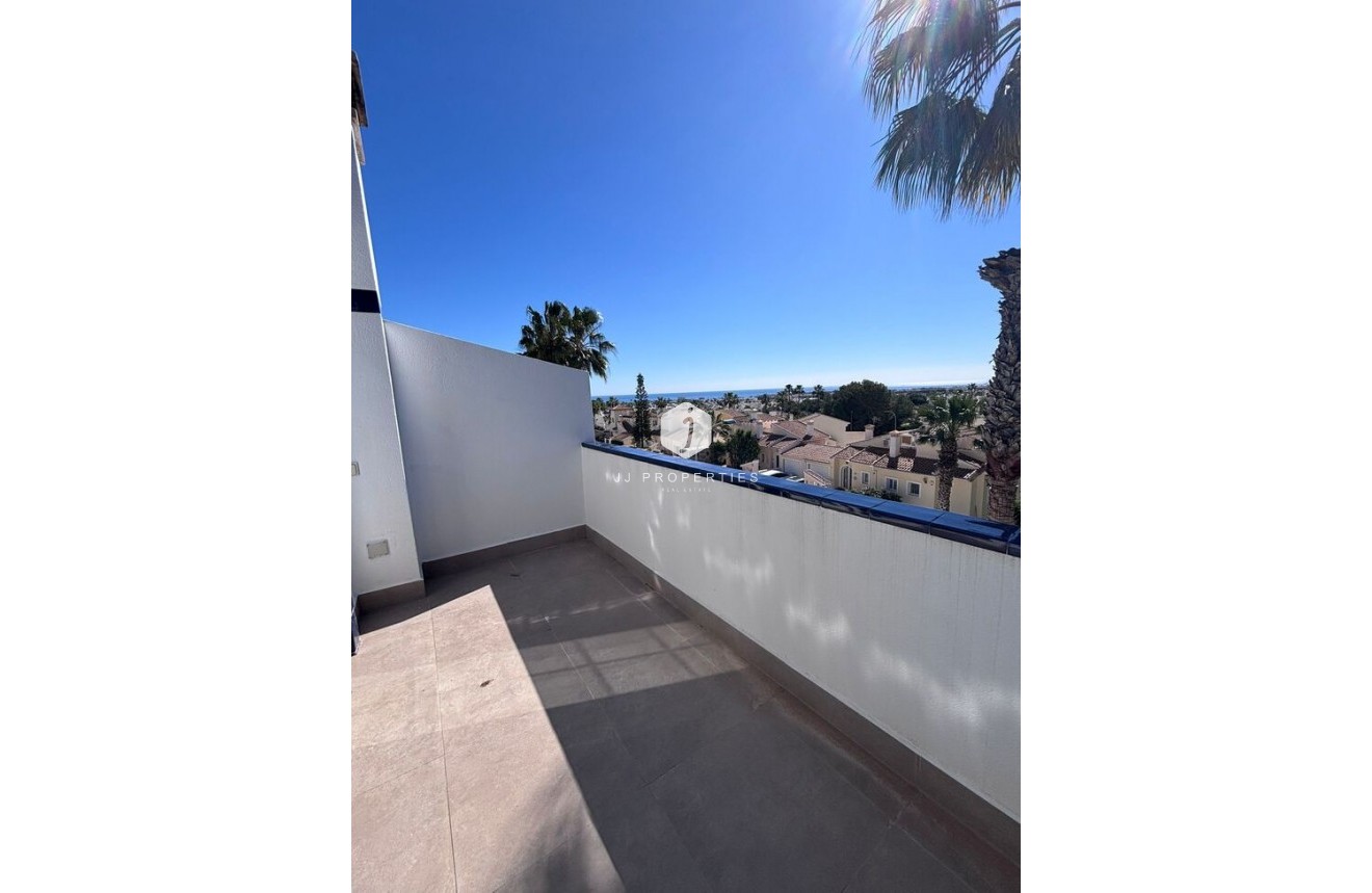 Tweedehands - Penthouse -
Orihuela Costa - Costa Blanca