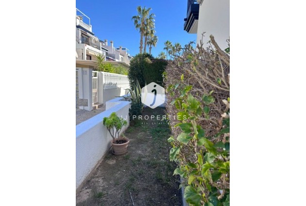 Tweedehands - Penthouse -
Orihuela Costa - Costa Blanca