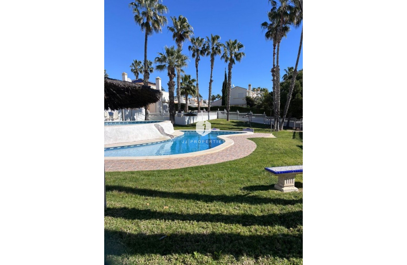 Tweedehands - Penthouse -
Orihuela Costa - Costa Blanca