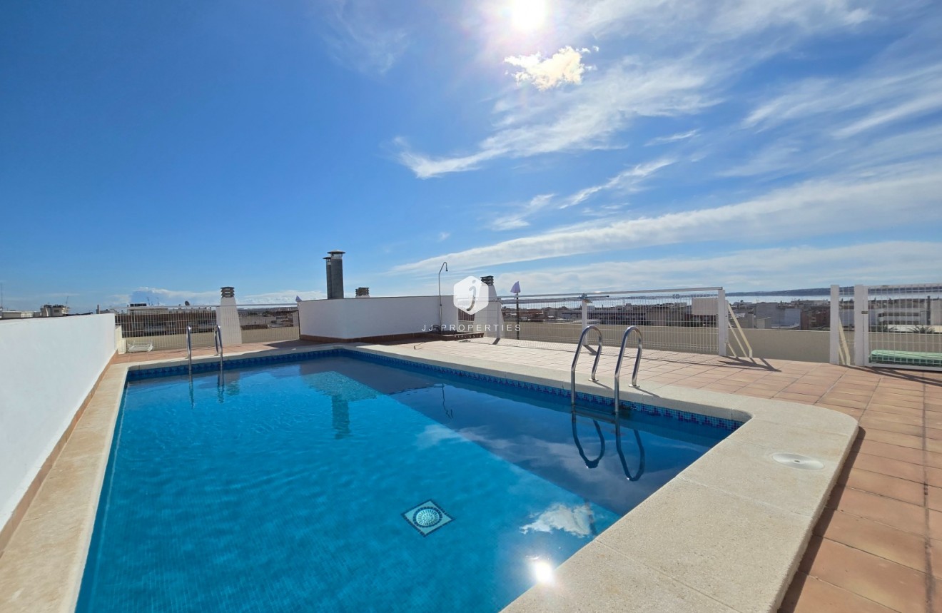 Tweedehands - Appartement / flat -
Los Montesinos *