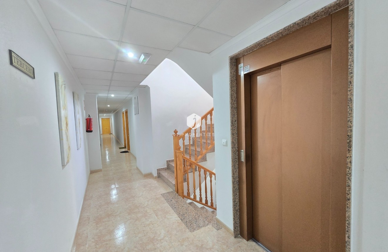 Tweedehands - Appartement / flat -
Los Montesinos *