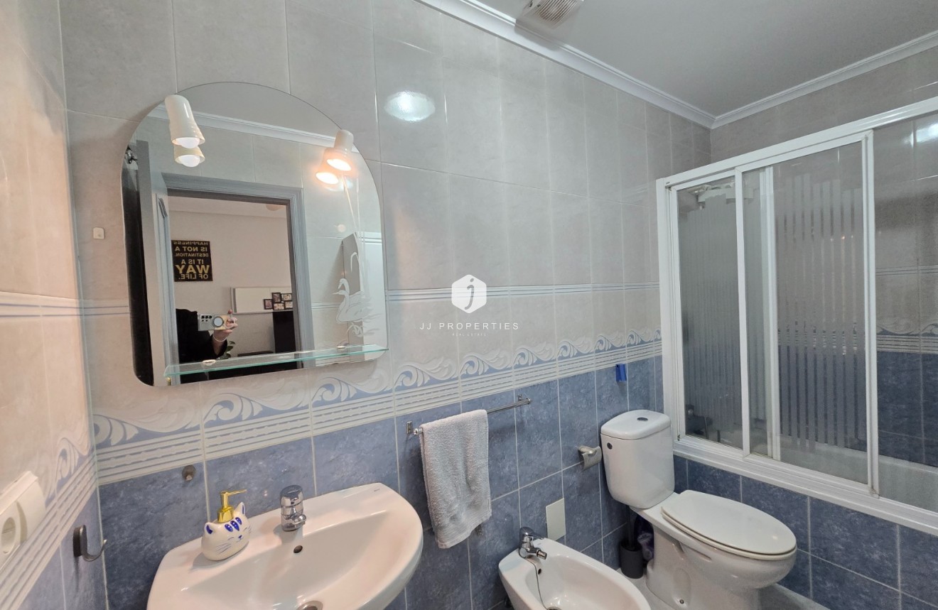 Tweedehands - Appartement / flat -
Los Montesinos *