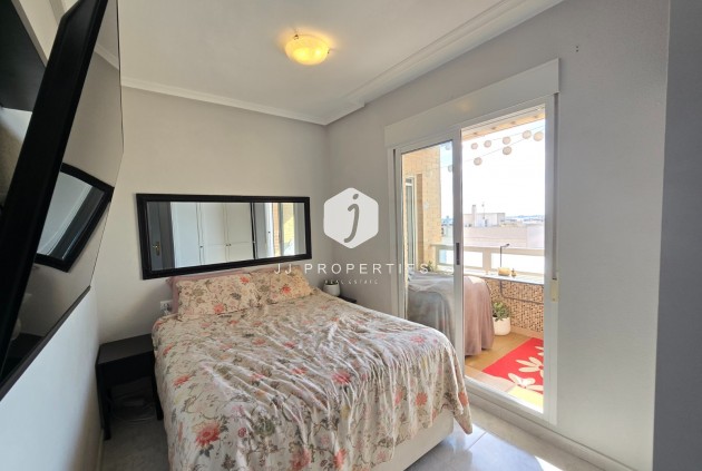 Tweedehands - Appartement / flat -
Los Montesinos *