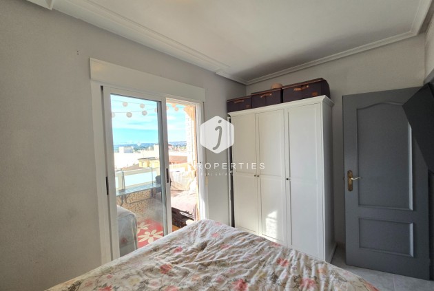 Tweedehands - Appartement / flat -
Los Montesinos *