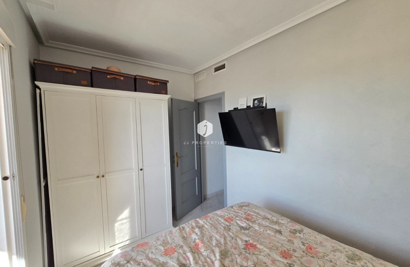 Tweedehands - Appartement / flat -
Los Montesinos *