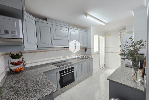 Tweedehands - Appartement / flat -
Los Montesinos *