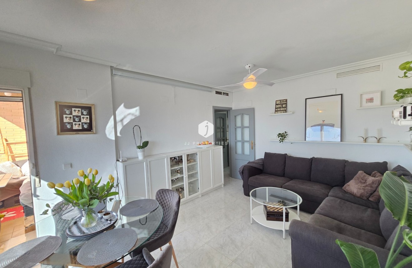 Tweedehands - Appartement / flat -
Los Montesinos *