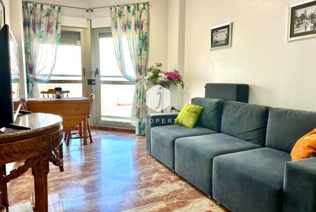 Tweedehands - Appartement / flat -
Torrevieja - Centro