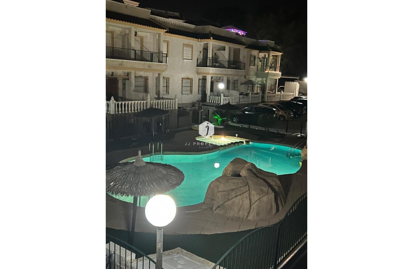 Tweedehands - Appartement / flat -
Algorfa - Costa Blanca