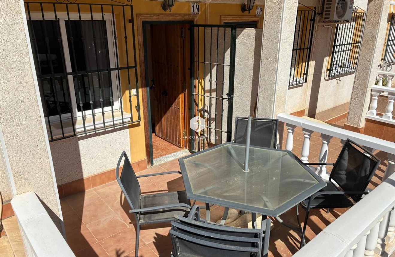 Tweedehands - Appartement / flat -
Algorfa - Costa Blanca