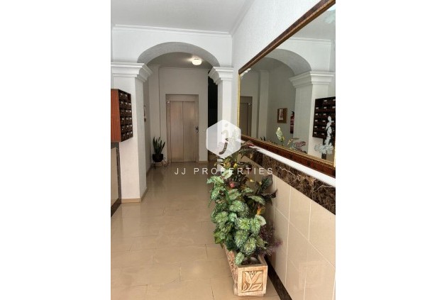 Tweedehands - Appartement / flat -
Almoradí - Costa Blanca