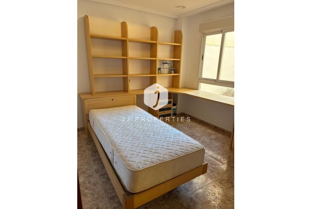 Tweedehands - Appartement / flat -
Almoradí - Costa Blanca