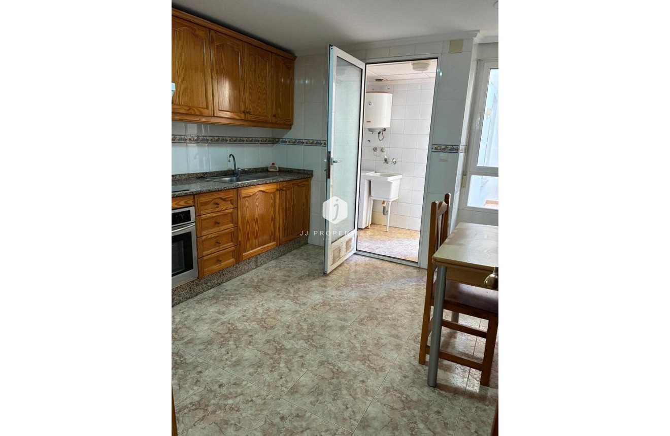 Tweedehands - Appartement / flat -
Almoradí - Costa Blanca