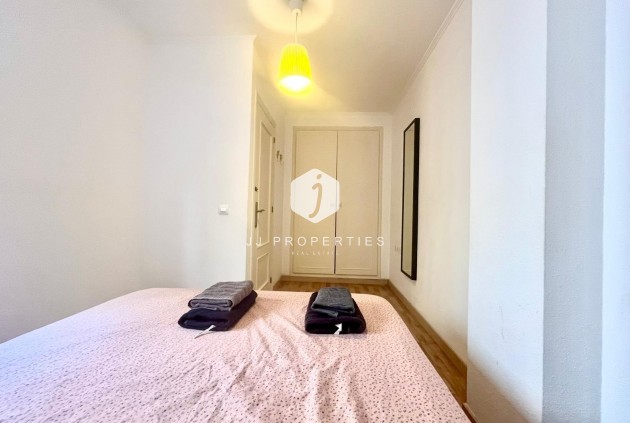 Tweedehands - Appartement / flat -
Torrevieja - Acequion