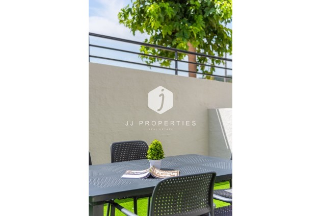 Tweedehands - Appartement / flat -
San Miguel de Salinas - Inland