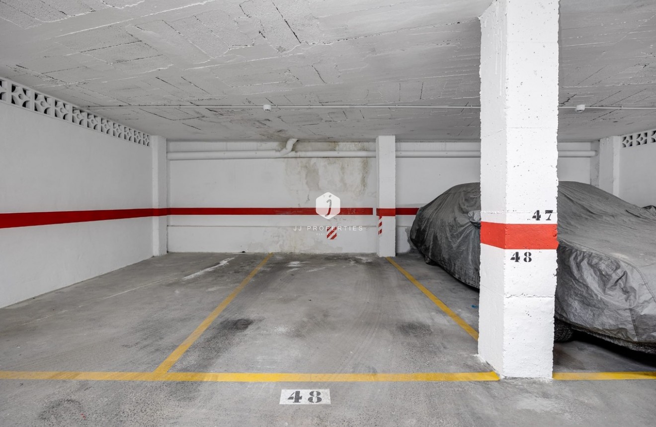 D'occasion - Chalet -
Torrevieja - Costa Blanca