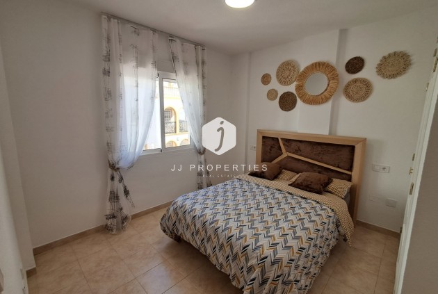 Resale - Apartment / flat -
La Zenia - Costa Blanca