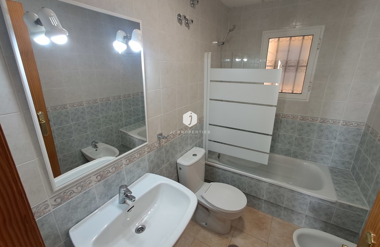 Resale - Apartment / flat -
La Zenia - Costa Blanca