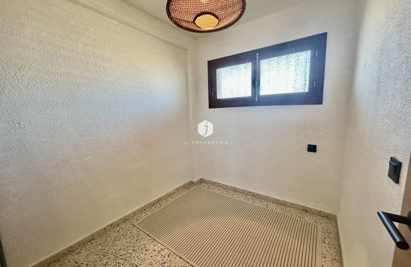 Resale - Apartment / flat -
Guardamar del Segura - Costa Blanca