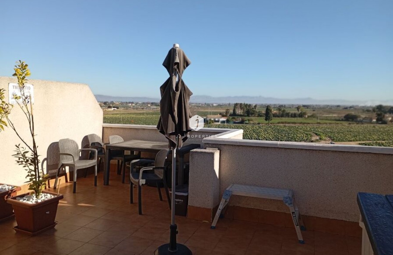 Tweedehands - duplex -
Daya Vieja - Costa Blanca