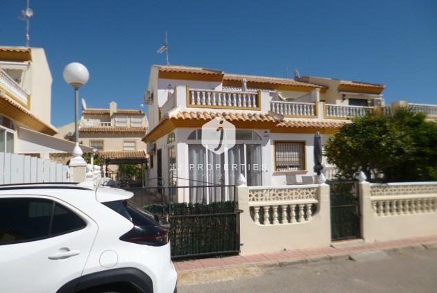Resale - Chalet -
Playa Flamenca - Costa Blanca