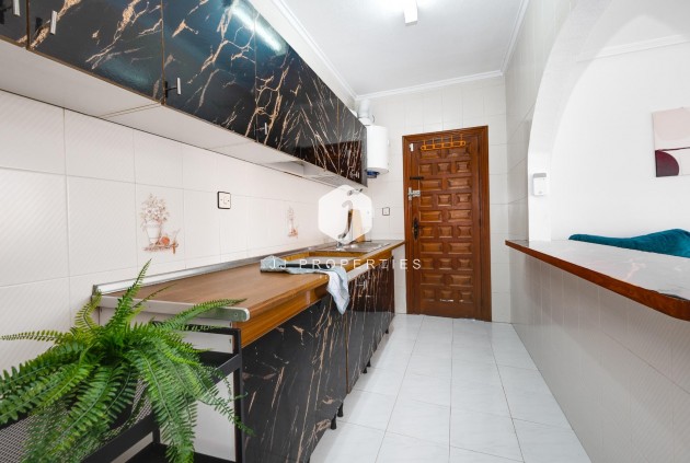 D'occasion - Chalet -
Torrevieja - Nueva Torrevieja